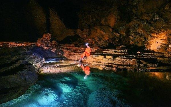逃出上锁的现代房间8